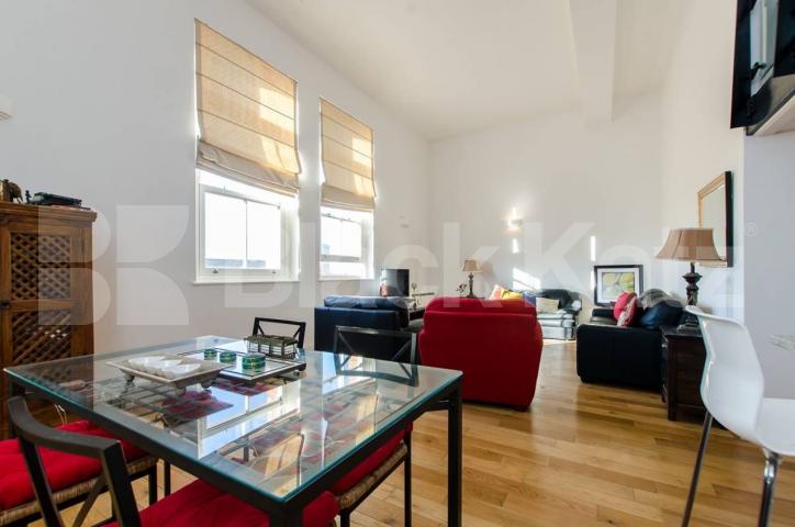 1200 Sq.Ft of living & entertaining space Charlotte Court Old Kent Road, Borough